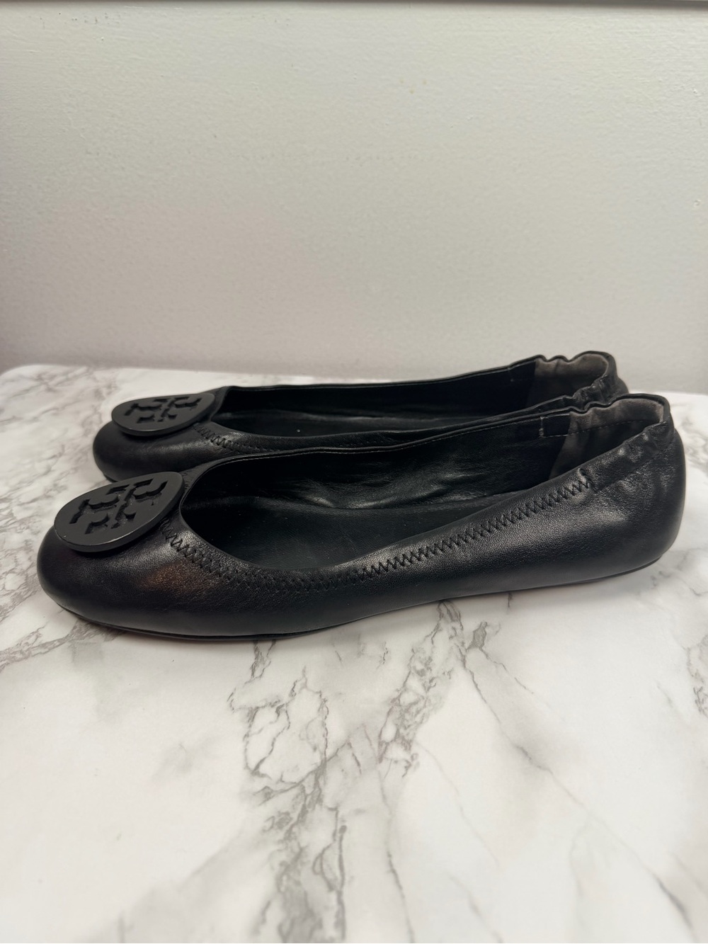 Tory Burch black Reva Logo Travel Ballet Flats size 8 - Picture 4 of 8